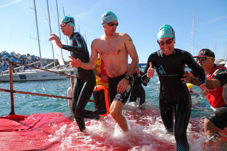 Подготовка к indoor и open water соревнованиям от тренеров Splash Подготовка к indoor и open water соревнованиям от тренеров Splash